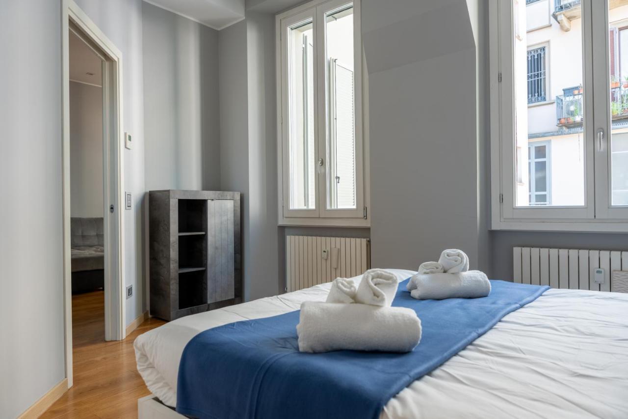 5 Min Duomo Luxury Home In Brera Design District Milano Eksteriør billede